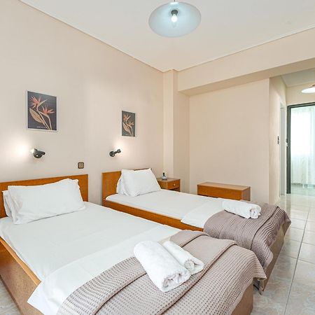 Hotel Aura ลากานาส ภายนอก รูปภาพ